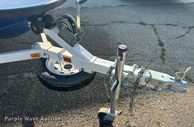 image for item LP9977 Yamaha Wave Runner SUV 1200  personal watercraft