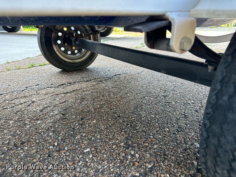 image for item LP9977 Yamaha Wave Runner SUV 1200  personal watercraft