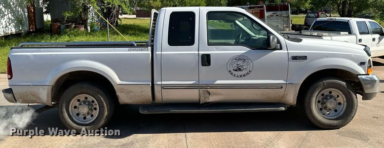 image for item LR9755 1999 Ford F250  Super Duty  SuperCab pickup truck