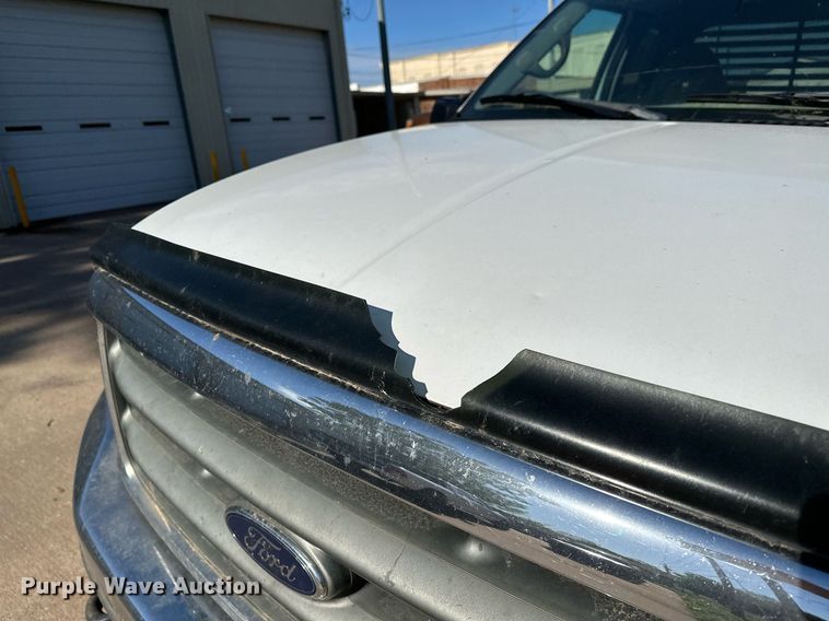 image for item LR9755 1999 Ford F250  Super Duty  SuperCab pickup truck