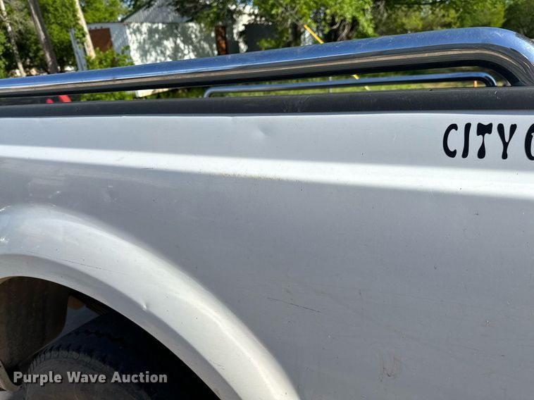 image for item LR9755 1999 Ford F250  Super Duty  SuperCab pickup truck