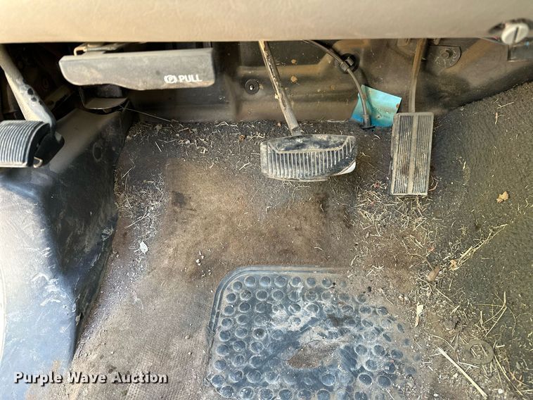 image for item LR9755 1999 Ford F250  Super Duty  SuperCab pickup truck