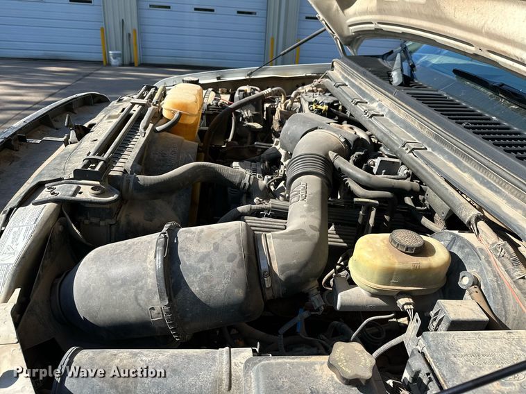 image for item LR9755 1999 Ford F250  Super Duty  SuperCab pickup truck