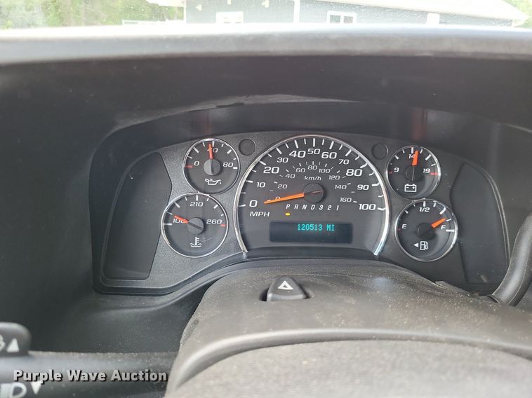 image for item LS9550 2008 Chevrolet Express 2500  van