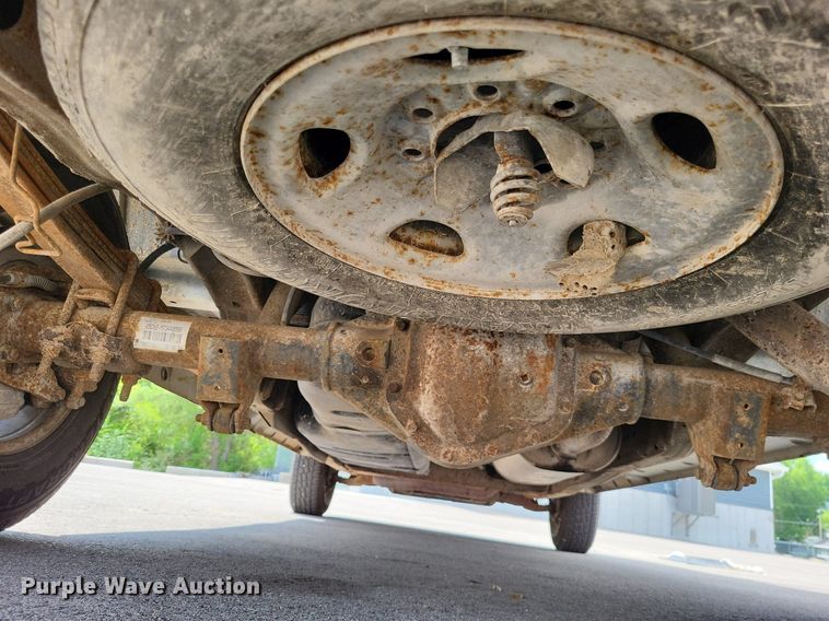 image for item LS9550 2008 Chevrolet Express 2500  van