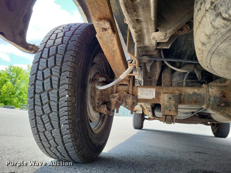 image for item LS9550 2008 Chevrolet Express 2500  van