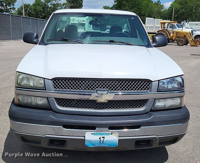 image for item LS9551 2005 Chevrolet Silverado 1500  pickup truck