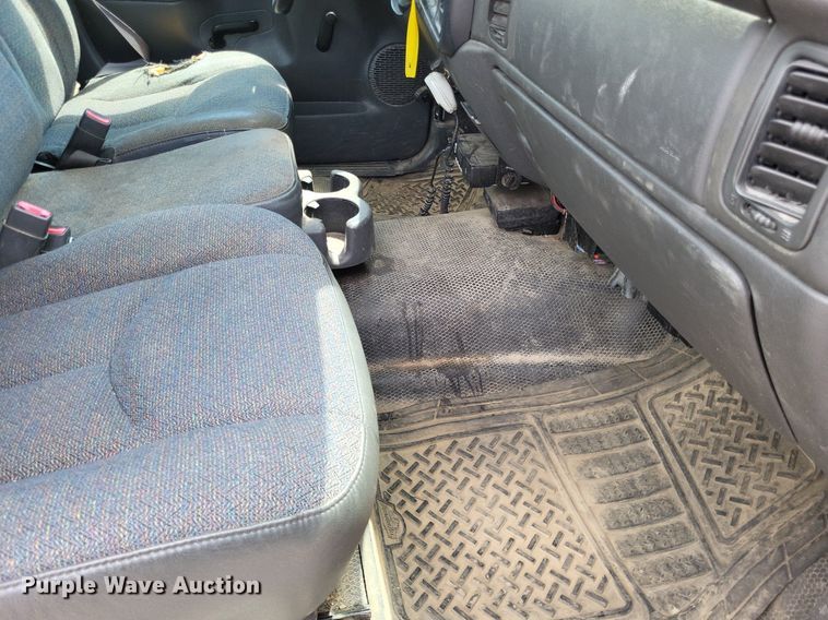 image for item LS9551 2005 Chevrolet Silverado 1500  pickup truck