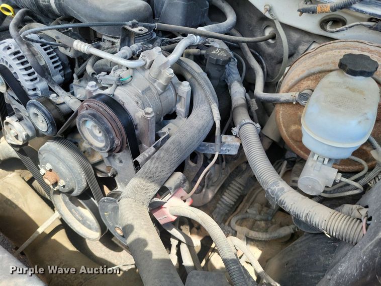 image for item LS9551 2005 Chevrolet Silverado 1500  pickup truck