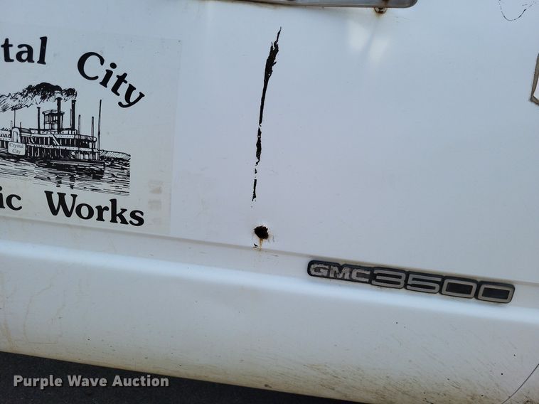 image for item LS9552 1999 GMC Sierra Classic 3500  dump bed pickup truck