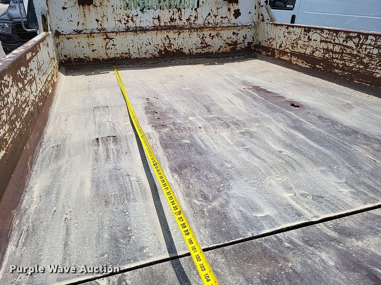 image for item LS9552 1999 GMC Sierra Classic 3500  dump bed pickup truck