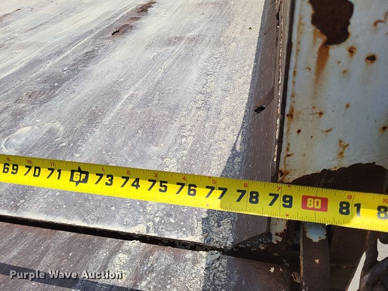 image for item LS9552 1999 GMC Sierra Classic 3500  dump bed pickup truck