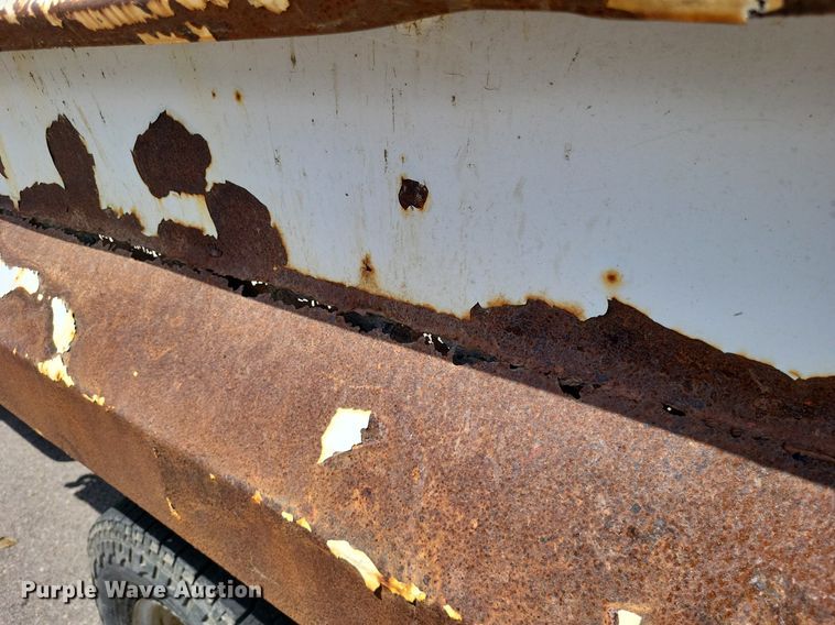 image for item LS9552 1999 GMC Sierra Classic 3500  dump bed pickup truck