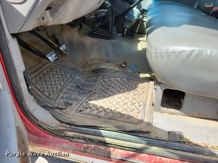 image for item LS9552 1999 GMC Sierra Classic 3500  dump bed pickup truck