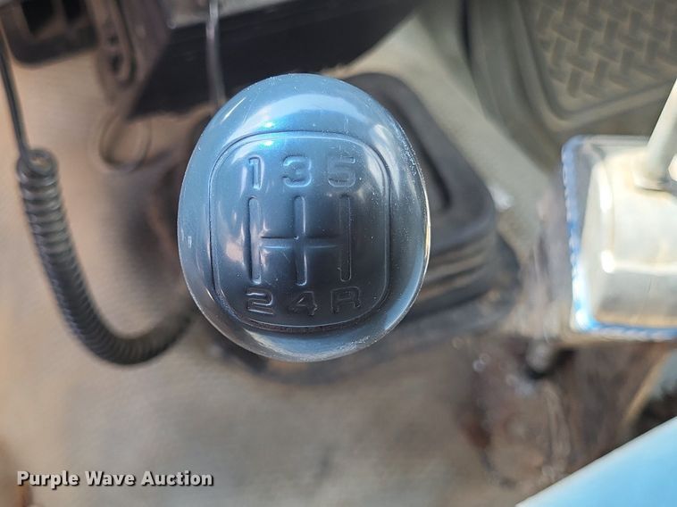 image for item LS9552 1999 GMC Sierra Classic 3500  dump bed pickup truck