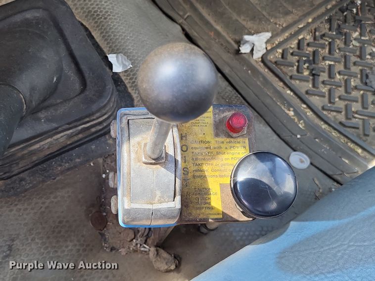 image for item LS9552 1999 GMC Sierra Classic 3500  dump bed pickup truck