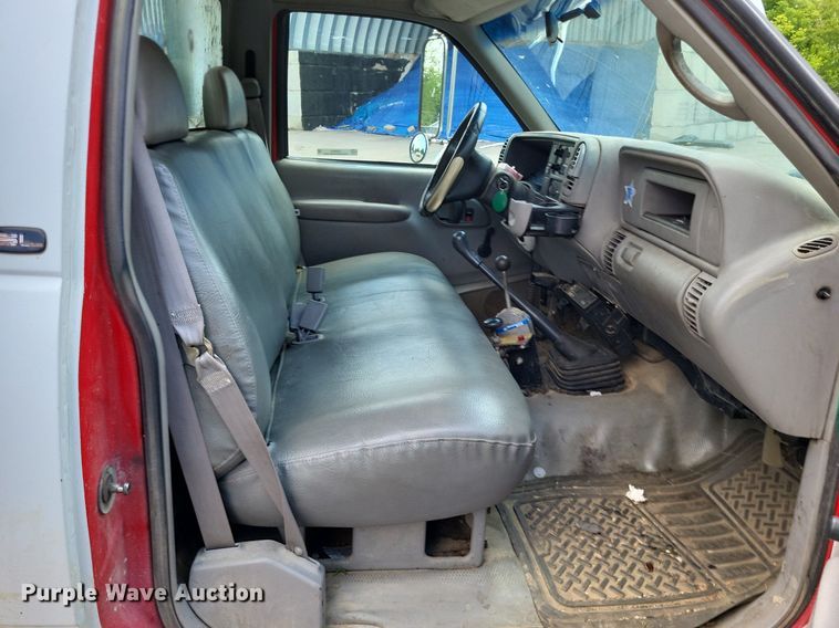 image for item LS9552 1999 GMC Sierra Classic 3500  dump bed pickup truck