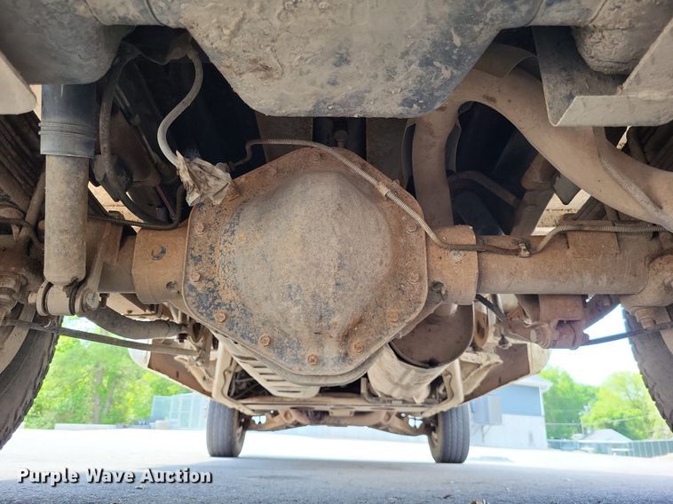 image for item LS9552 1999 GMC Sierra Classic 3500  dump bed pickup truck