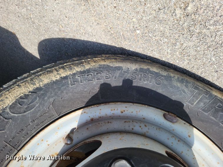 image for item LS9552 1999 GMC Sierra Classic 3500  dump bed pickup truck