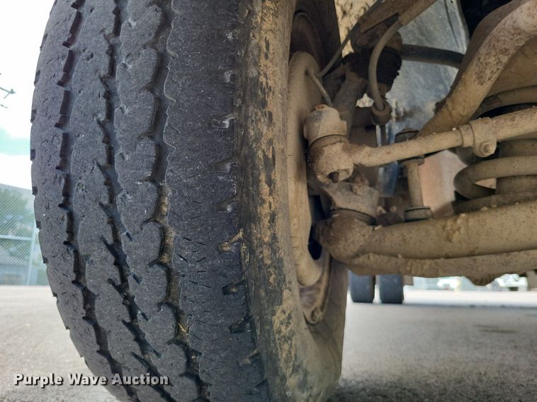 image for item LS9552 1999 GMC Sierra Classic 3500  dump bed pickup truck