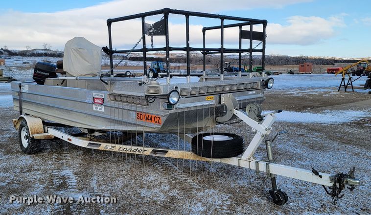 image for item LV9285 1995 Smith-Root  electrofisher research vessel