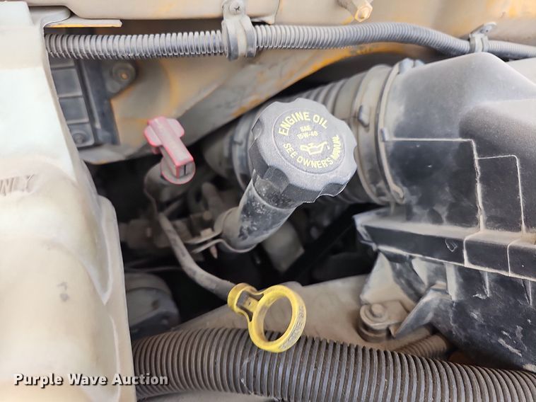 image for item LW9651 1999 Chevrolet Express 3500  school bus