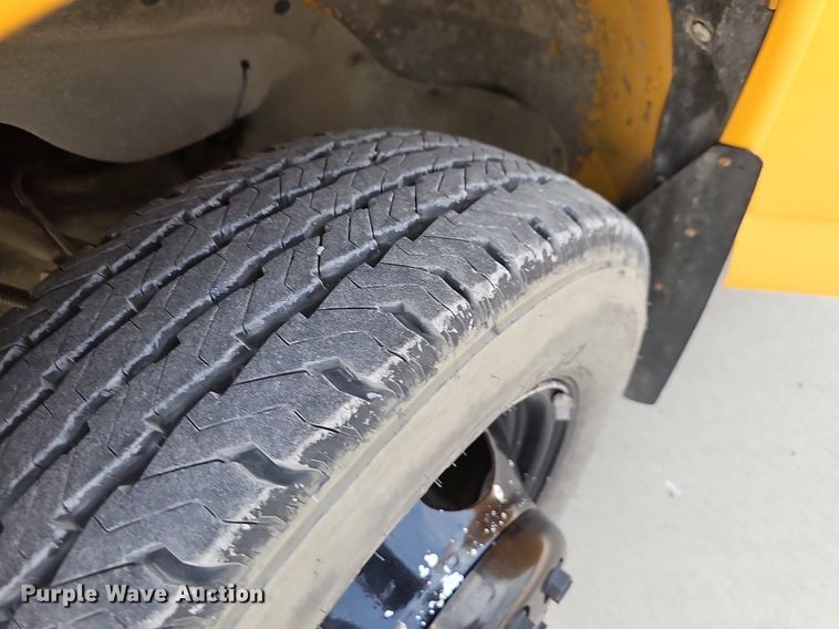 image for item LW9651 1999 Chevrolet Express 3500  school bus