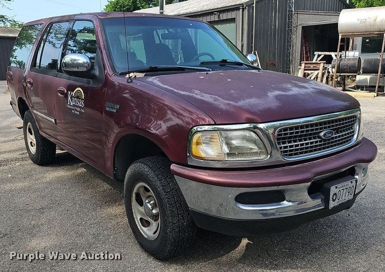 image for item LW9677 1998 Ford Expedition  SUV
