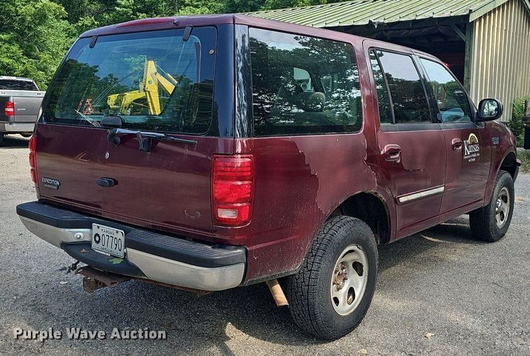image for item LW9677 1998 Ford Expedition  SUV