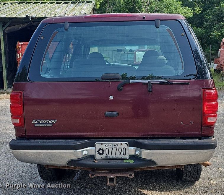image for item LW9677 1998 Ford Expedition  SUV