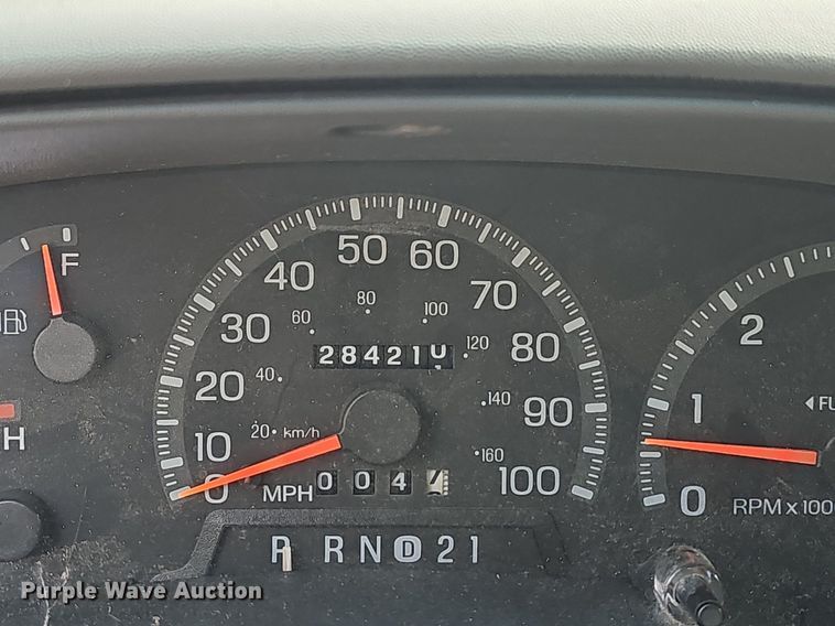 image for item LW9677 1998 Ford Expedition  SUV