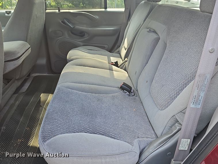 image for item LW9677 1998 Ford Expedition  SUV