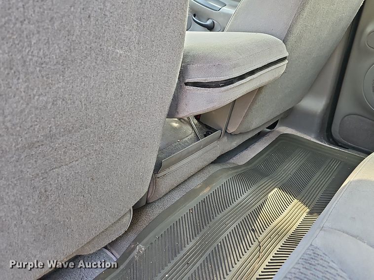 image for item LW9677 1998 Ford Expedition  SUV