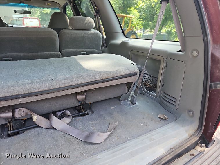 image for item LW9677 1998 Ford Expedition  SUV