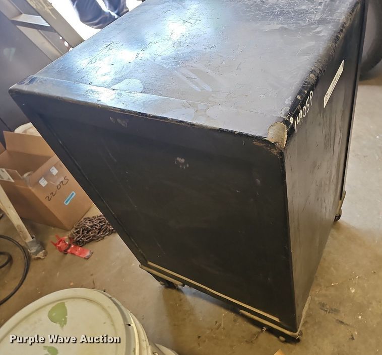 image for item LW9678 Victor Safe & Lock Co.  safe