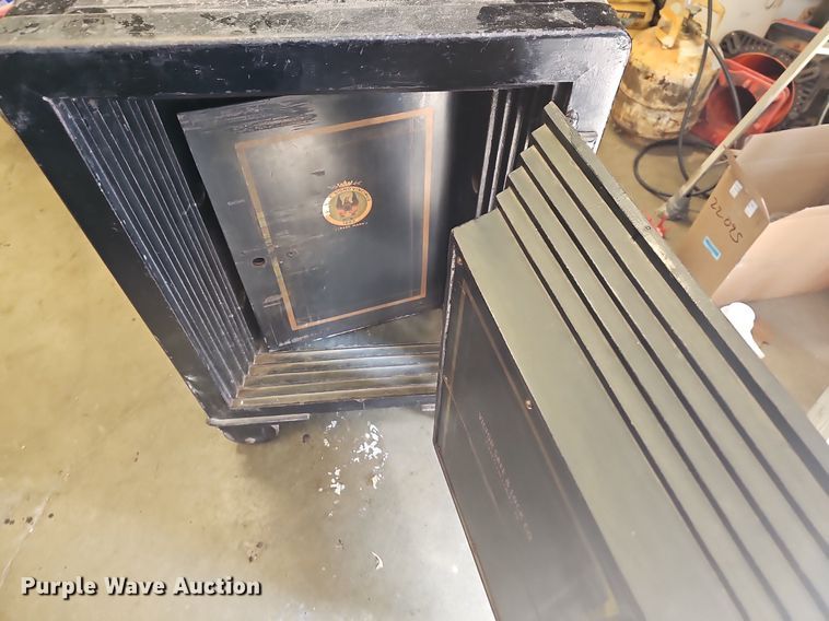 image for item LW9678 Victor Safe & Lock Co.  safe