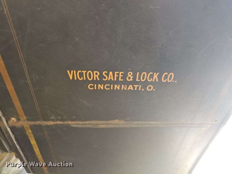 image for item LW9678 Victor Safe & Lock Co.  safe