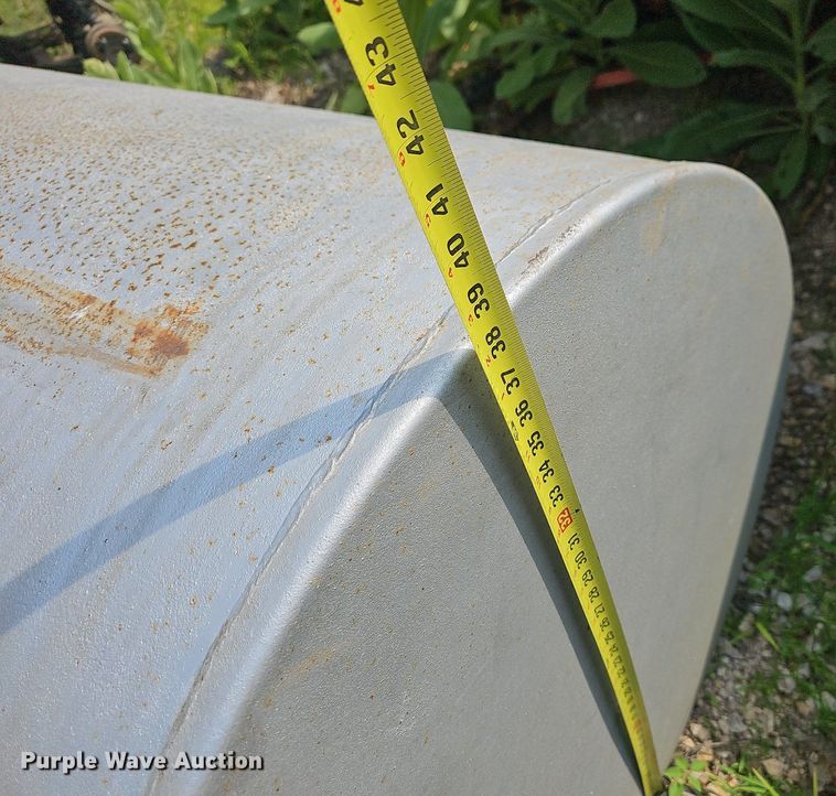 image for item LW9679 Fuel tank