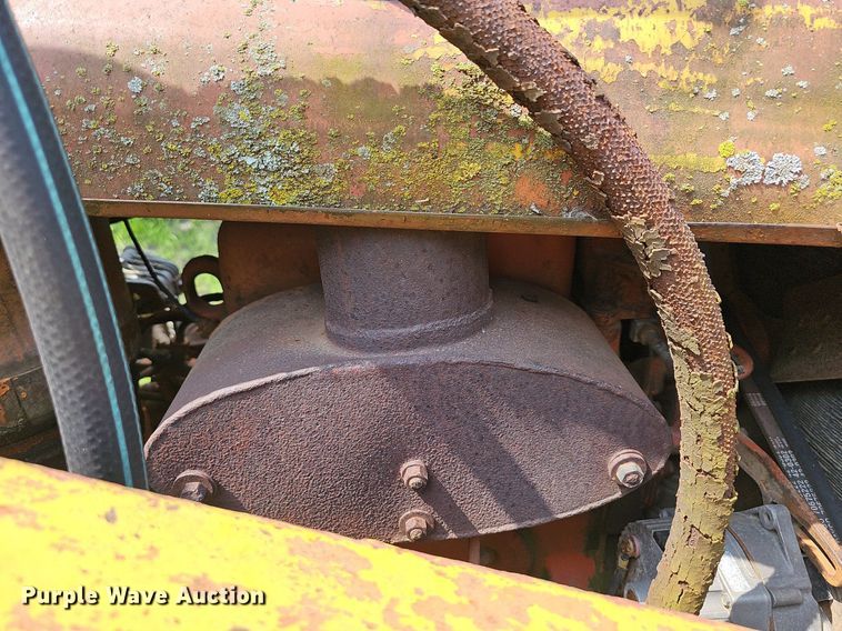 image for item LW9680 Allis Chalmers TS5  track loader