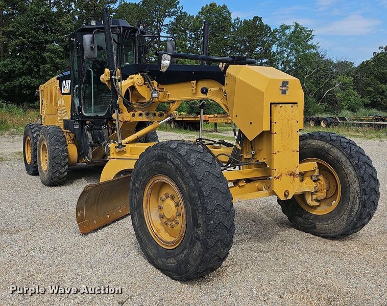 image for item LW9684 2013 Caterpillar 12M2 VHP Plus  motor grader