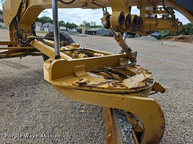 image for item LW9684 2013 Caterpillar 12M2 VHP Plus  motor grader