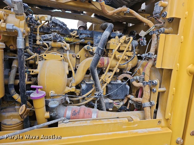 image for item LW9684 2013 Caterpillar 12M2 VHP Plus  motor grader
