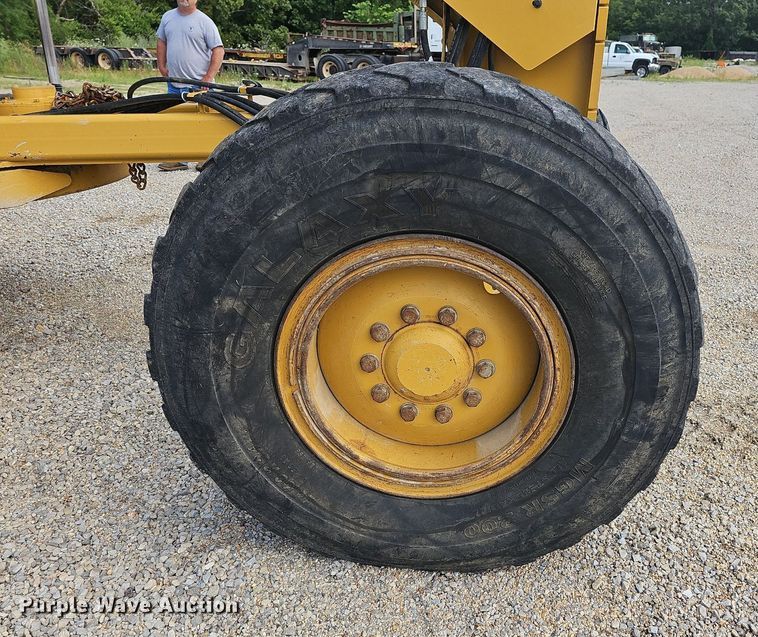 image for item LW9684 2013 Caterpillar 12M2 VHP Plus  motor grader