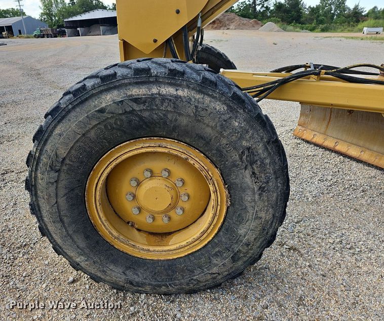 image for item LW9684 2013 Caterpillar 12M2 VHP Plus  motor grader