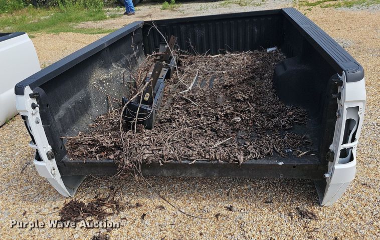 image for item LW9685 Ford Super Duty  pickup truck bed