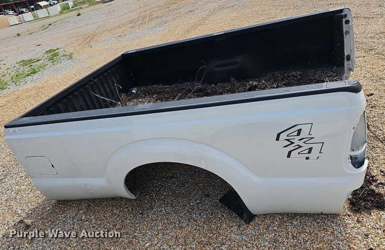 image for item LW9685 Ford Super Duty  pickup truck bed