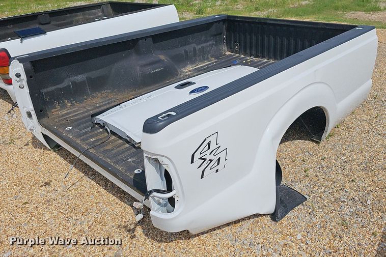 image for item LW9686 Ford Super Duty  pickup truck bed