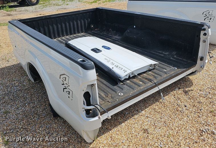 image for item LW9686 Ford Super Duty  pickup truck bed