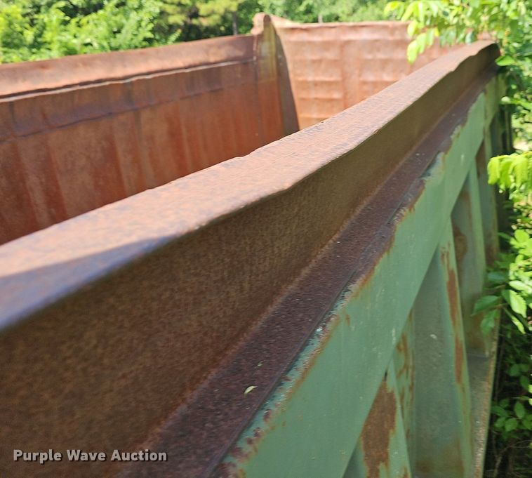 image for item LW9688 1973 International F5070  dump truck