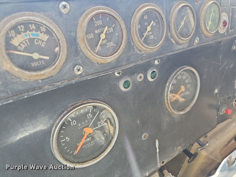 image for item LW9688 1973 International F5070  dump truck